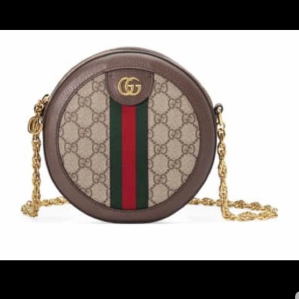 I'M LOOKING FOR THIS BEAUTY!!!